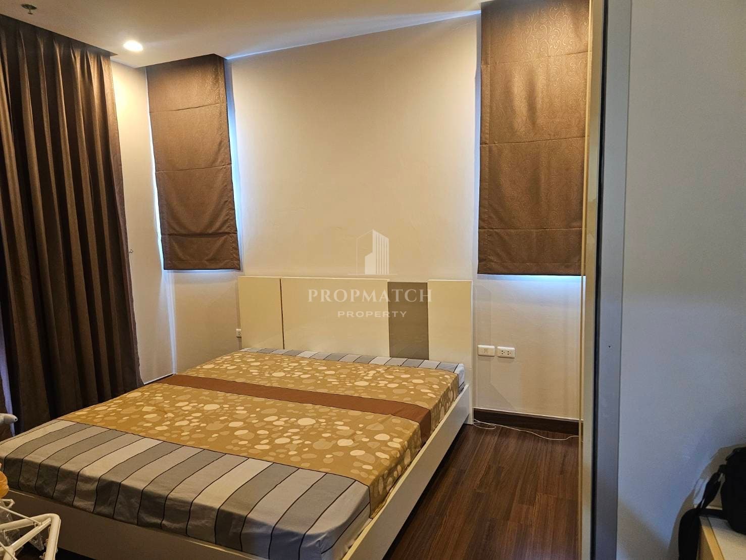 Supalai Lite Sathorn – Charoenrat photo 3