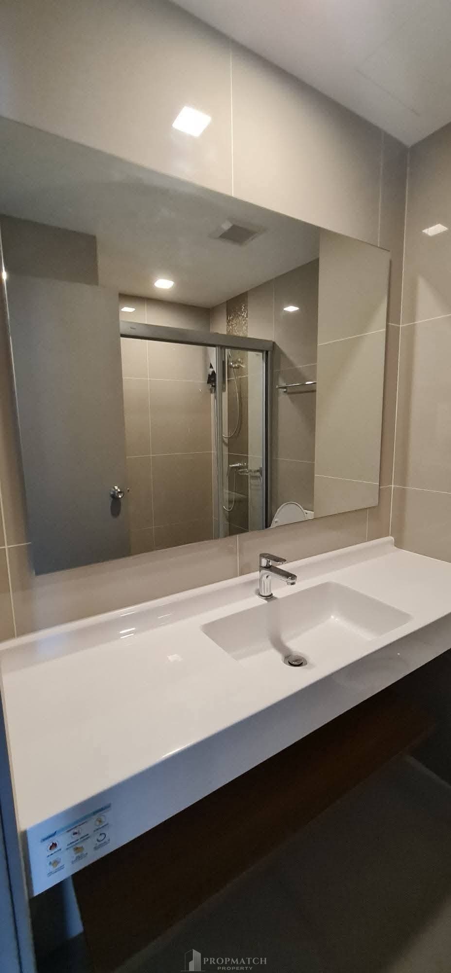Ideo Sathorn Wongwian Yai