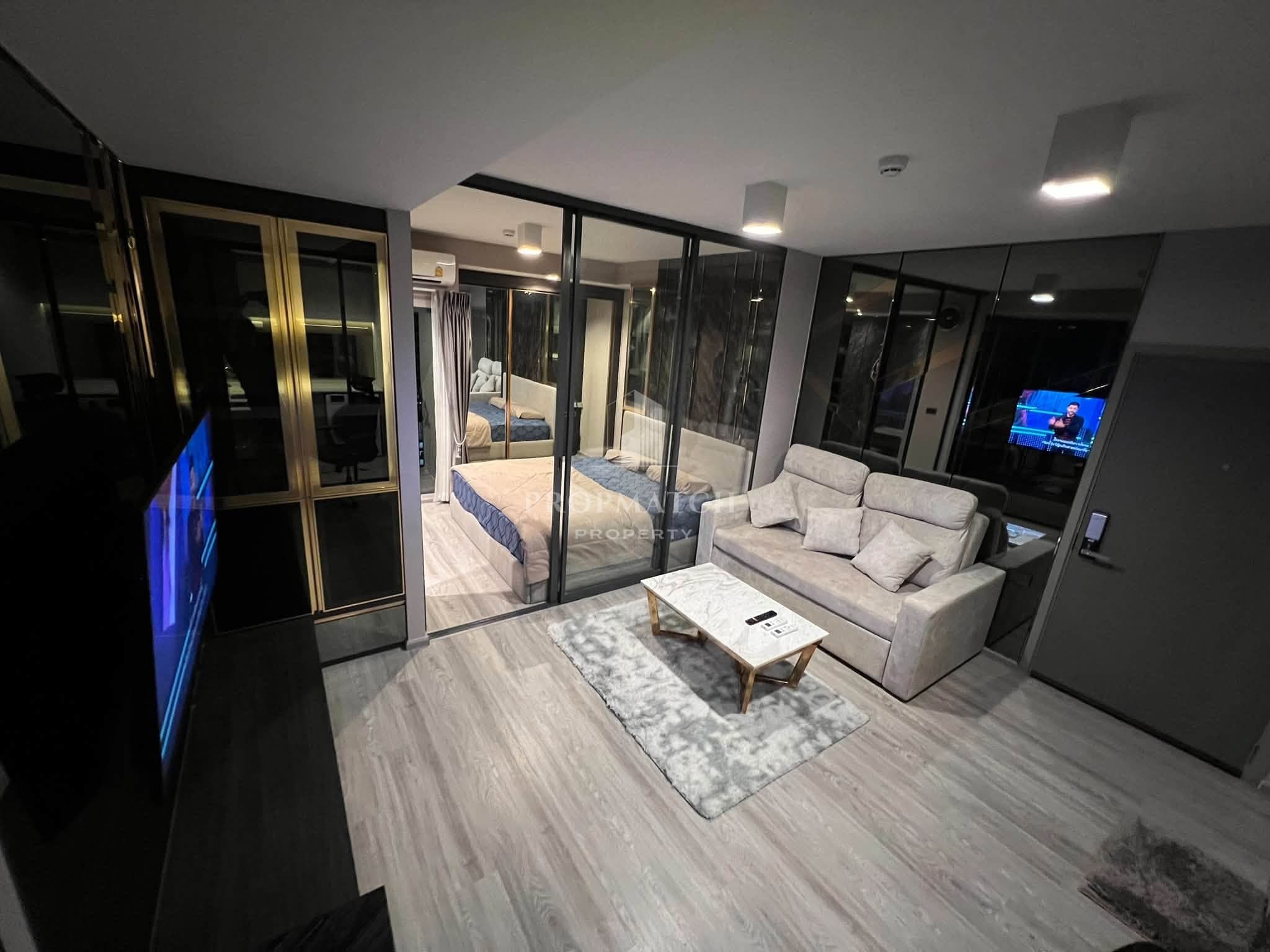 Ideo Sathorn Wongwian Yai