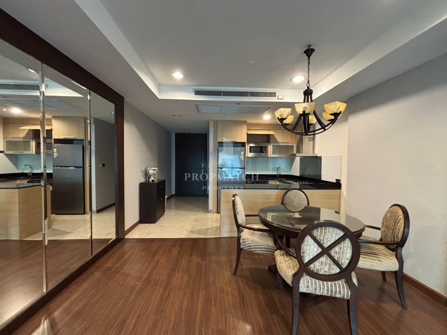 Sathorn Gardens photo 3