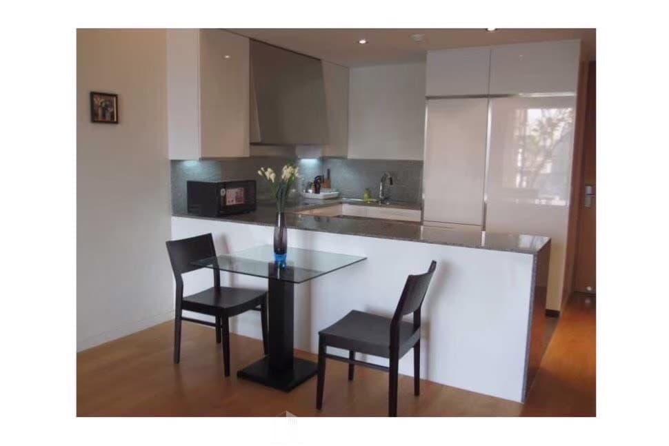 The Met Sathorn