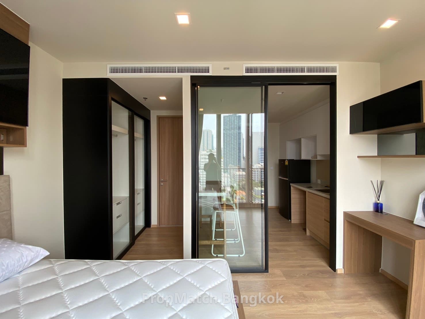 Noble Around Sukhumvit 33