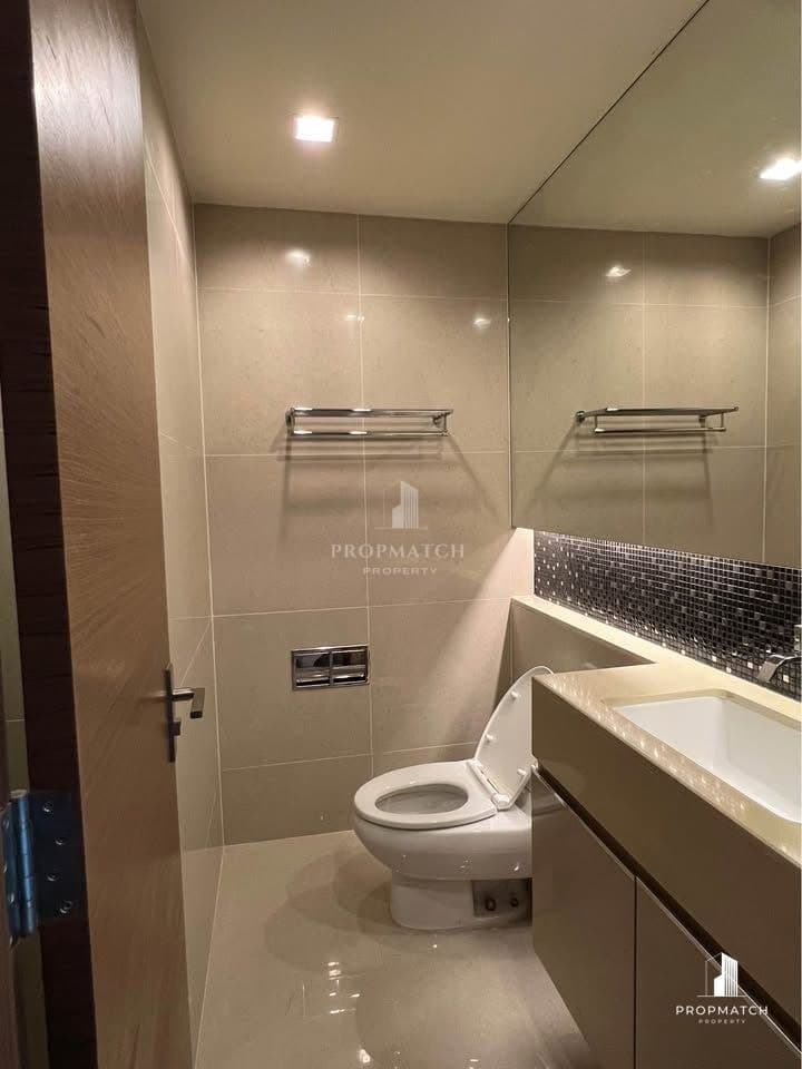 The Address Sathorn photo 3