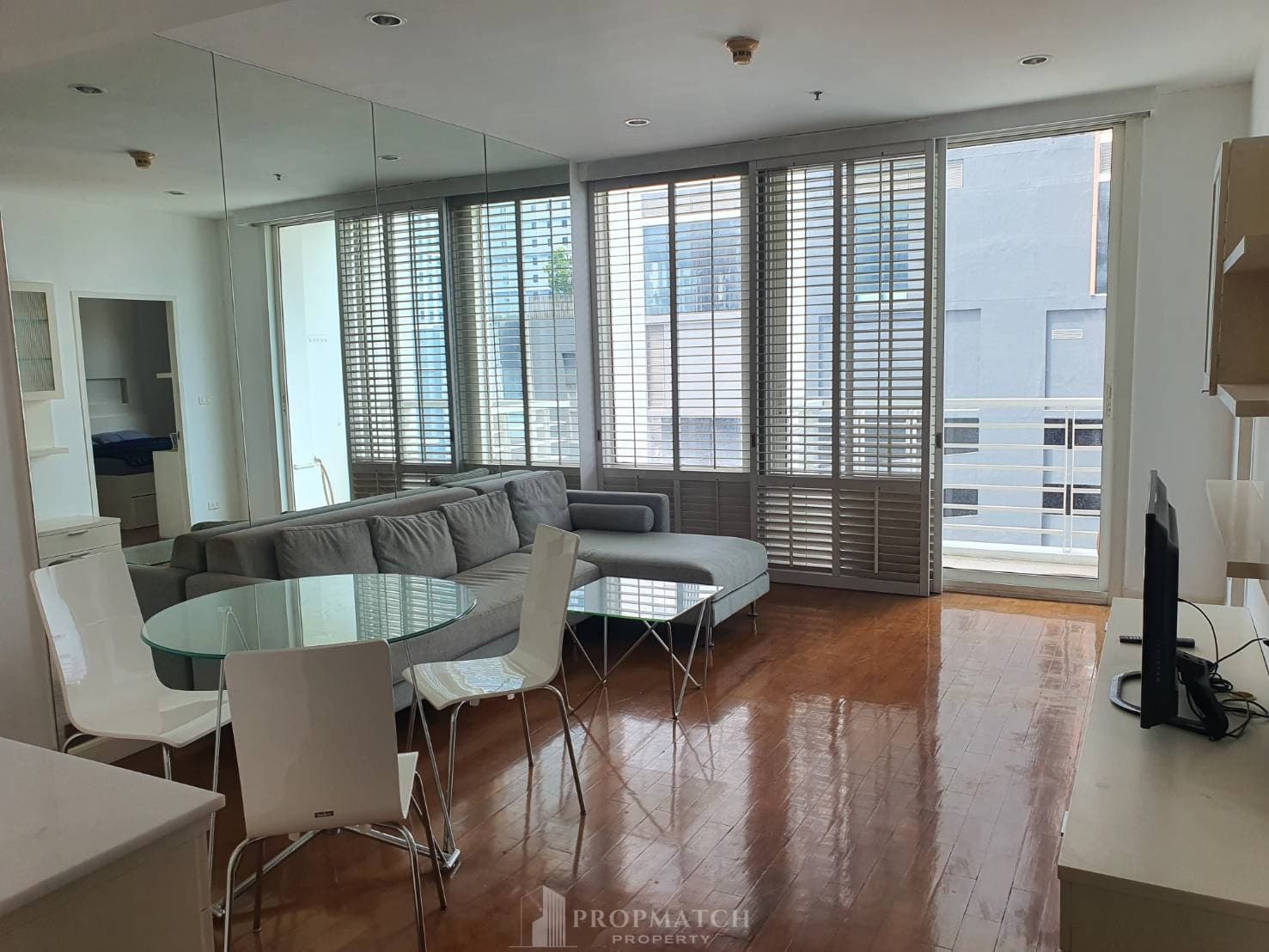 Siri Residence Sukhumvit 24