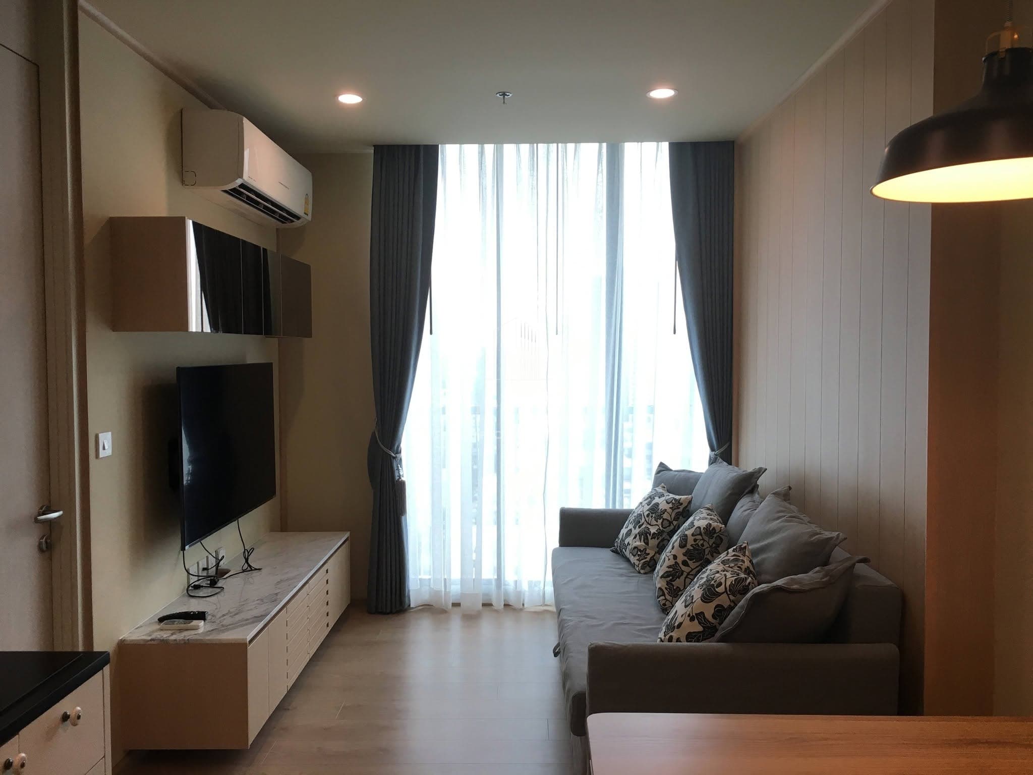 NOBLE Recole Sukhumvit 19