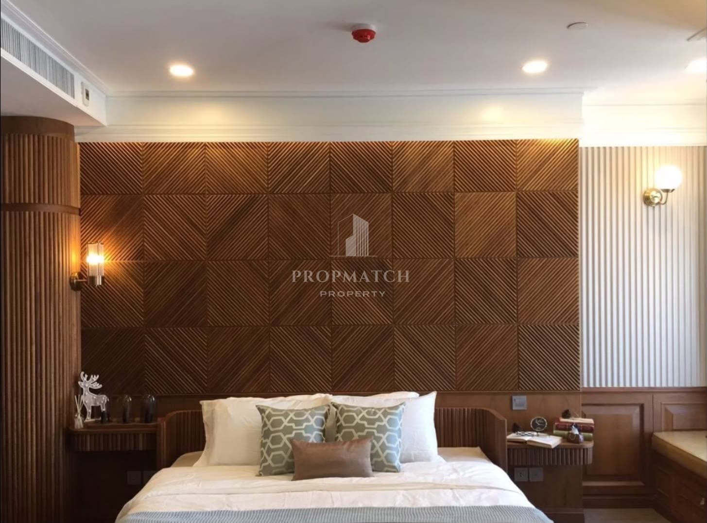 ASHTON Chula-Silom