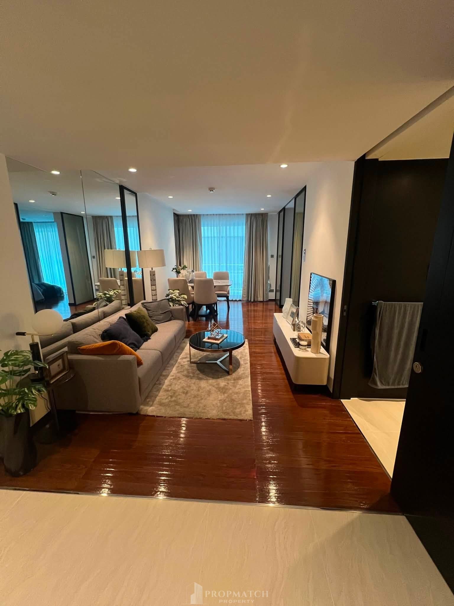 The Private Residence Rajdamri (Sarasini Residence) photo 3
