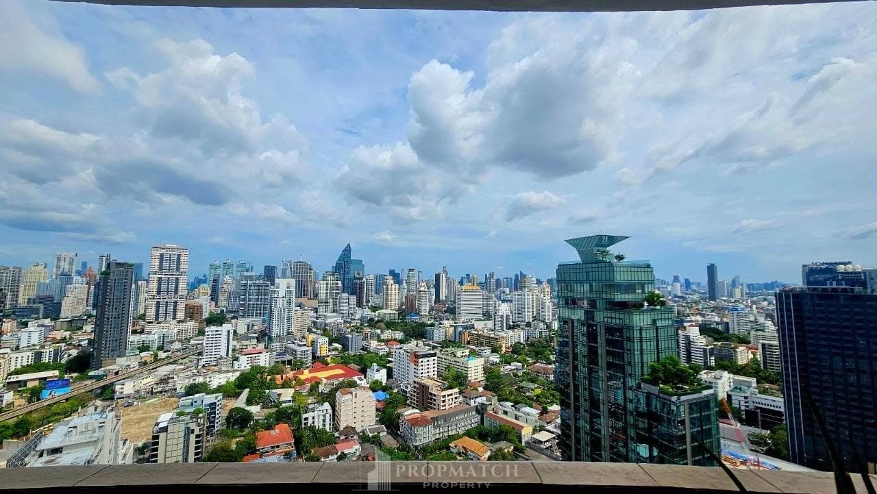 Fifty Fifth Tower Thonglor