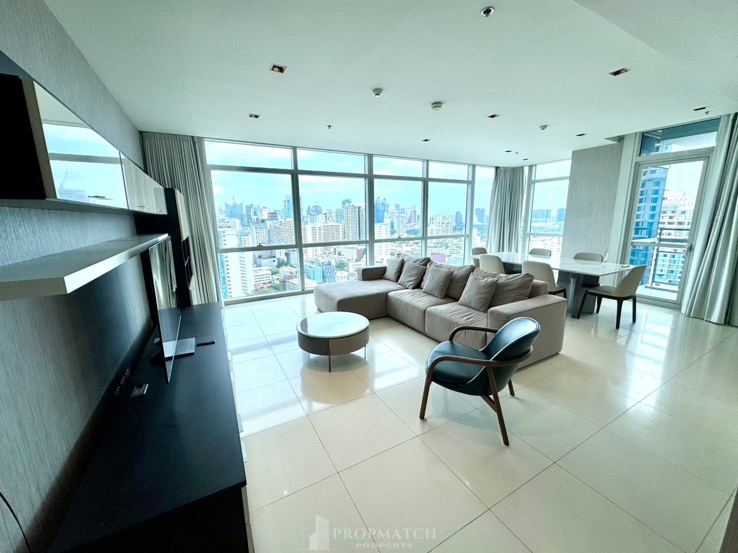 Athenee Residence