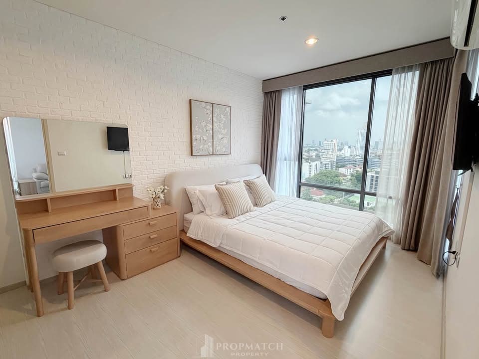 Rhythm Sukhumvit 42