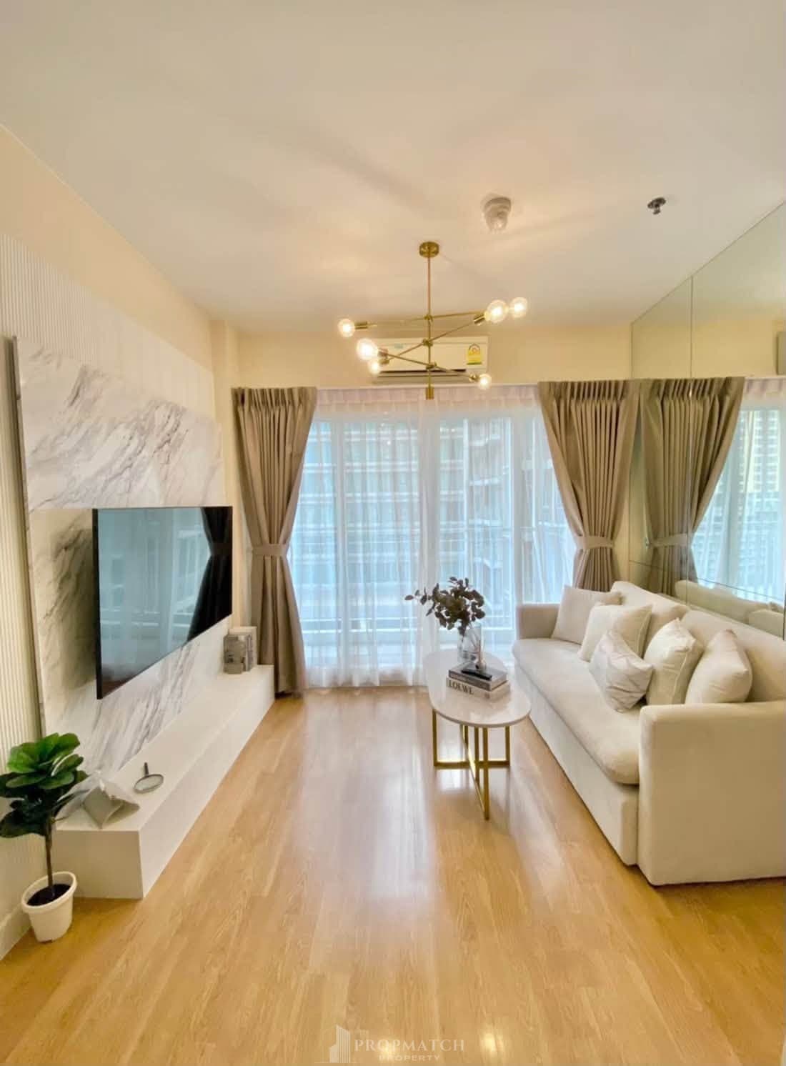 The Parkland Grand Asok-Phetchaburi