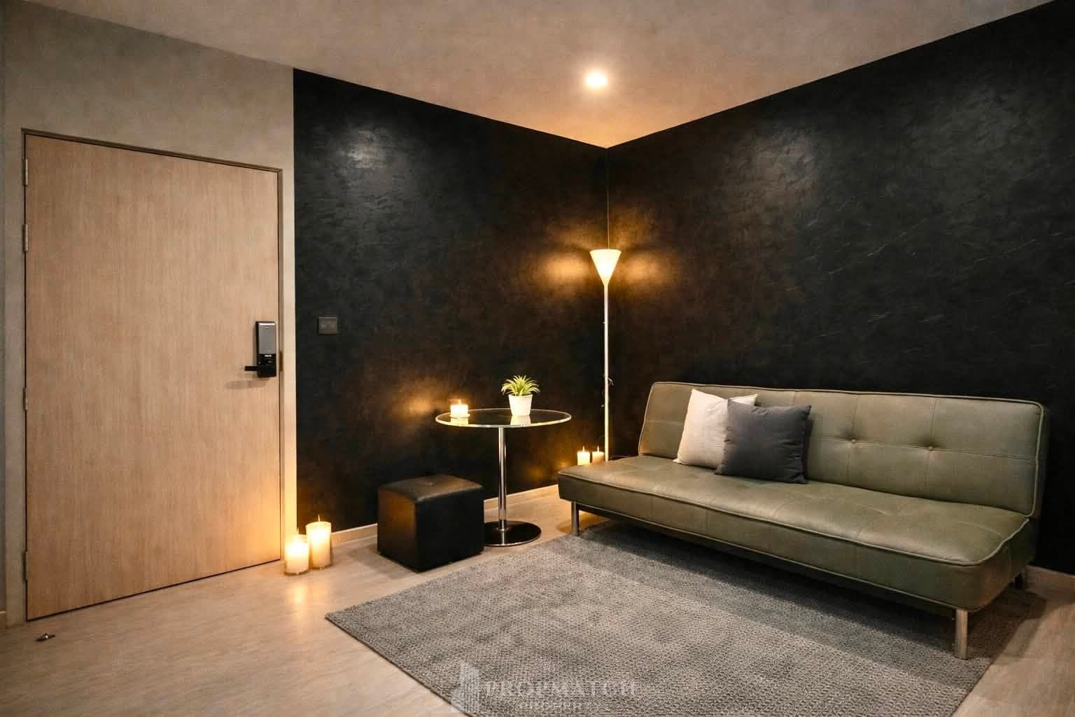 M Thonglor 10