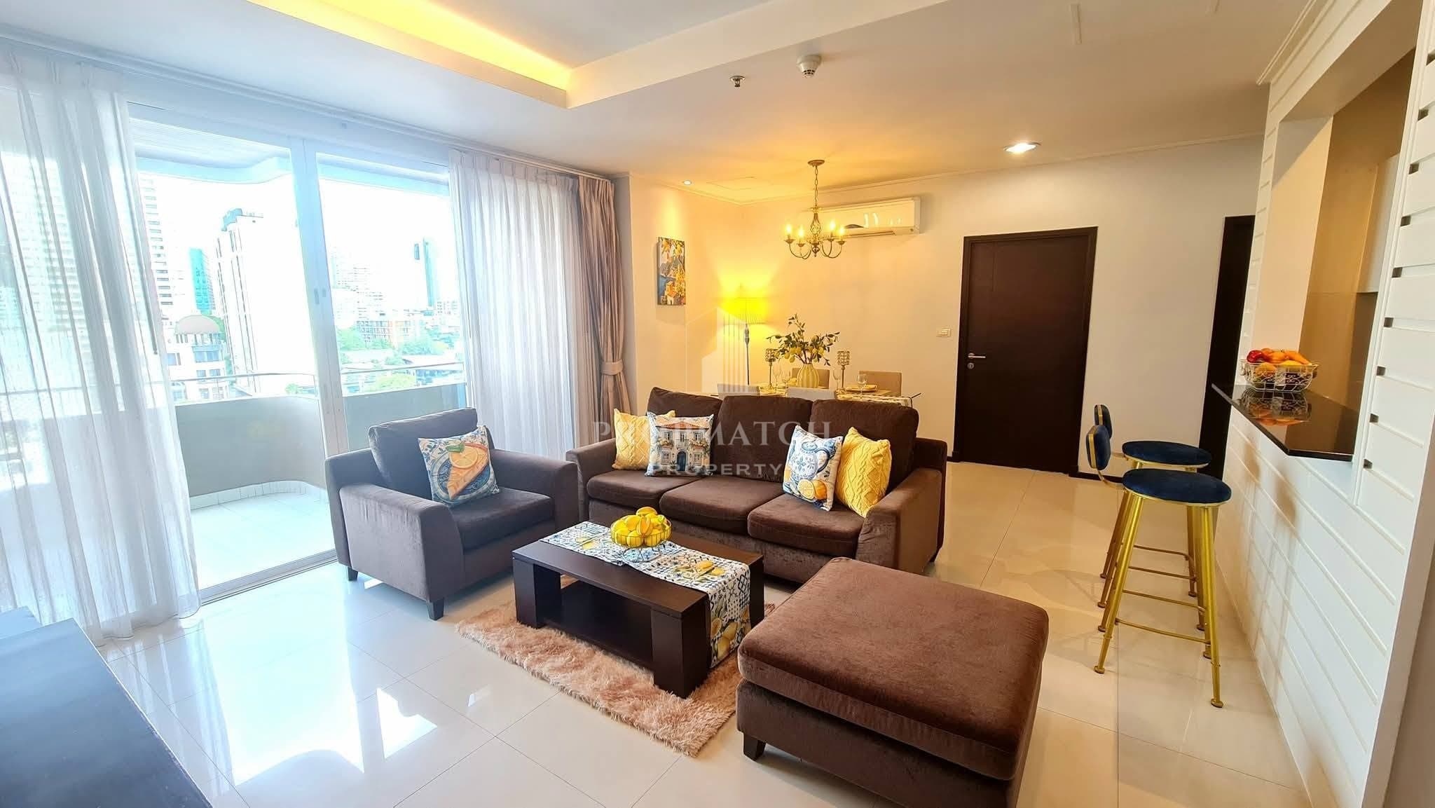 Piyathip Place Sukhumvit 39