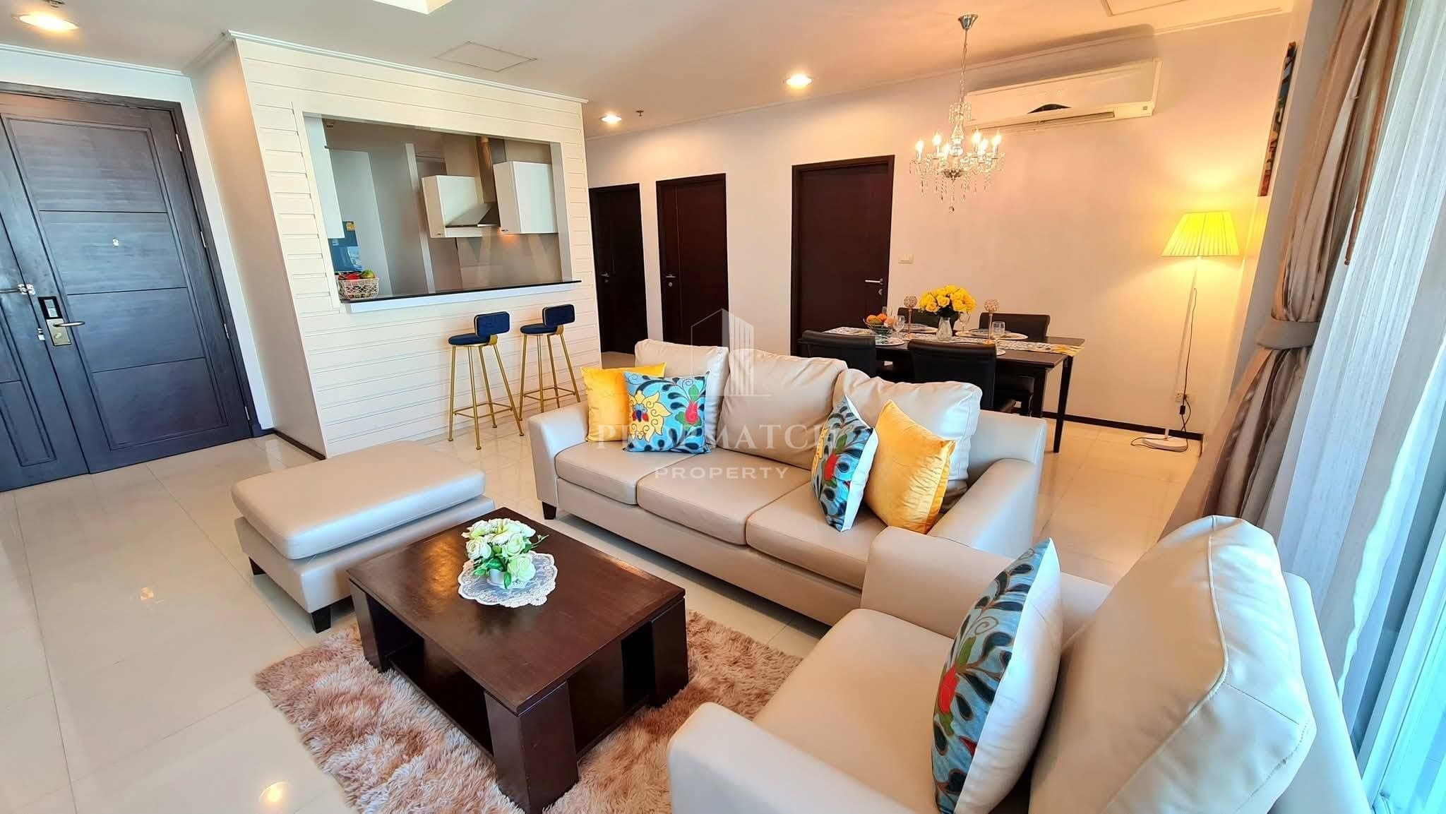 Piyathip Place Sukhumvit 39