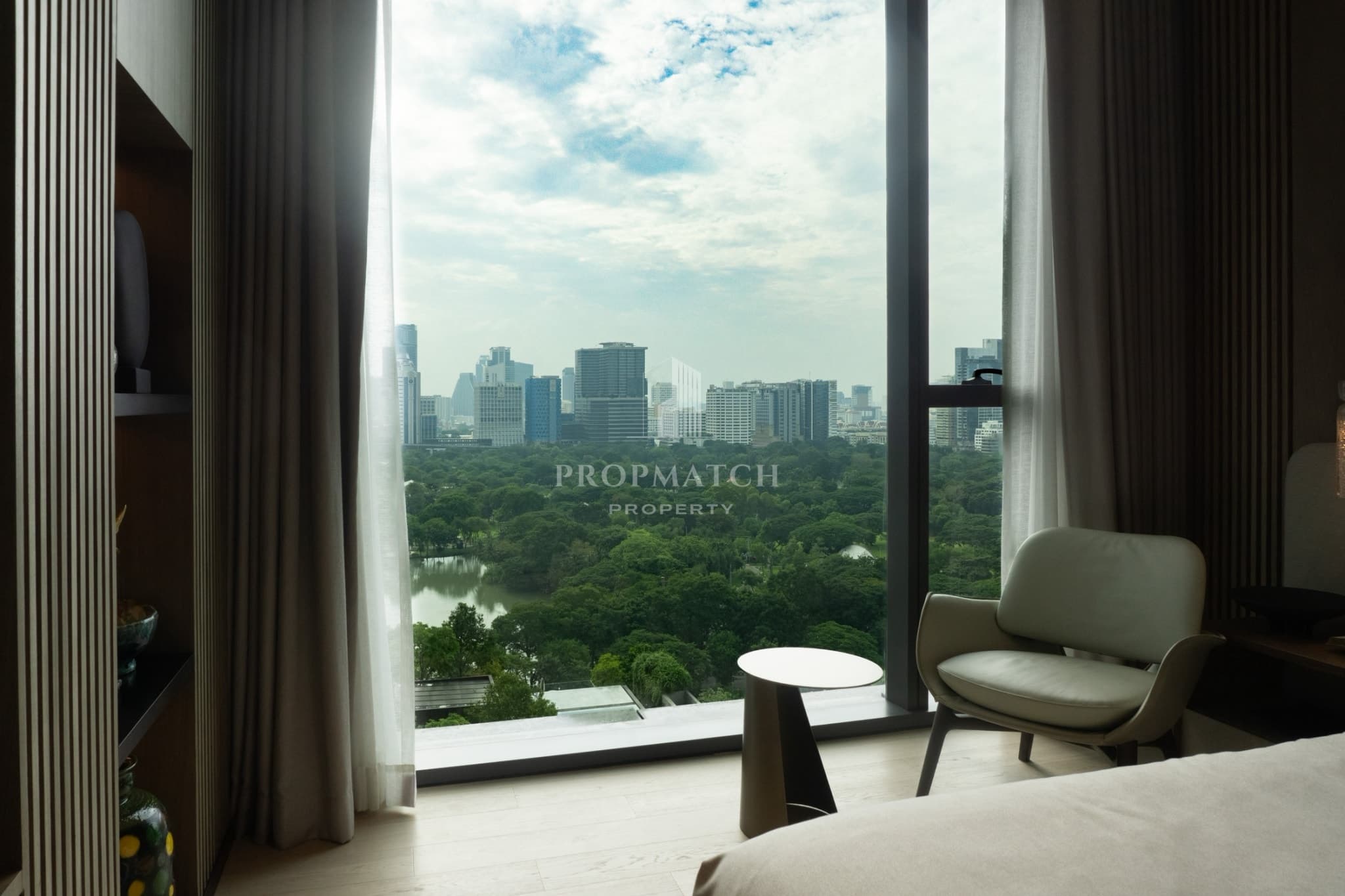 EI8HTEEN SEVEN at One Bangkok photo 3