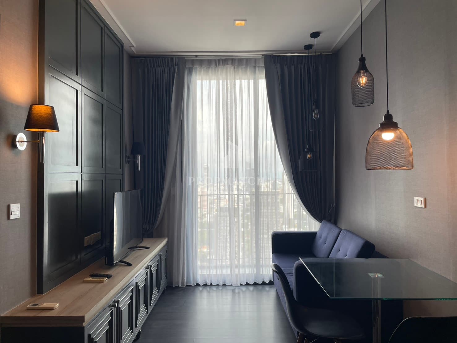 Edge Sukhumvit 23 photo 2