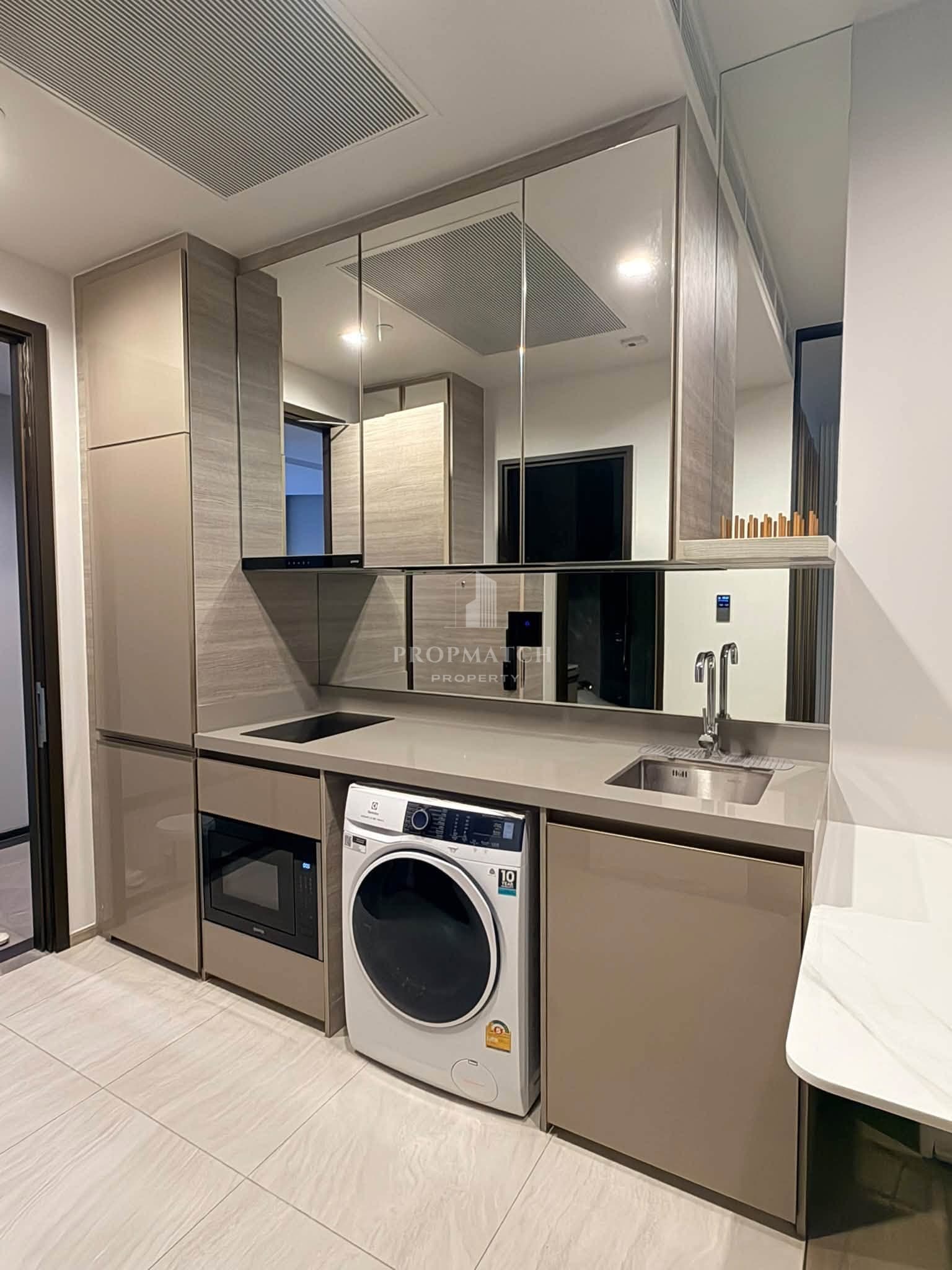 The Crest Park Residences photo 2