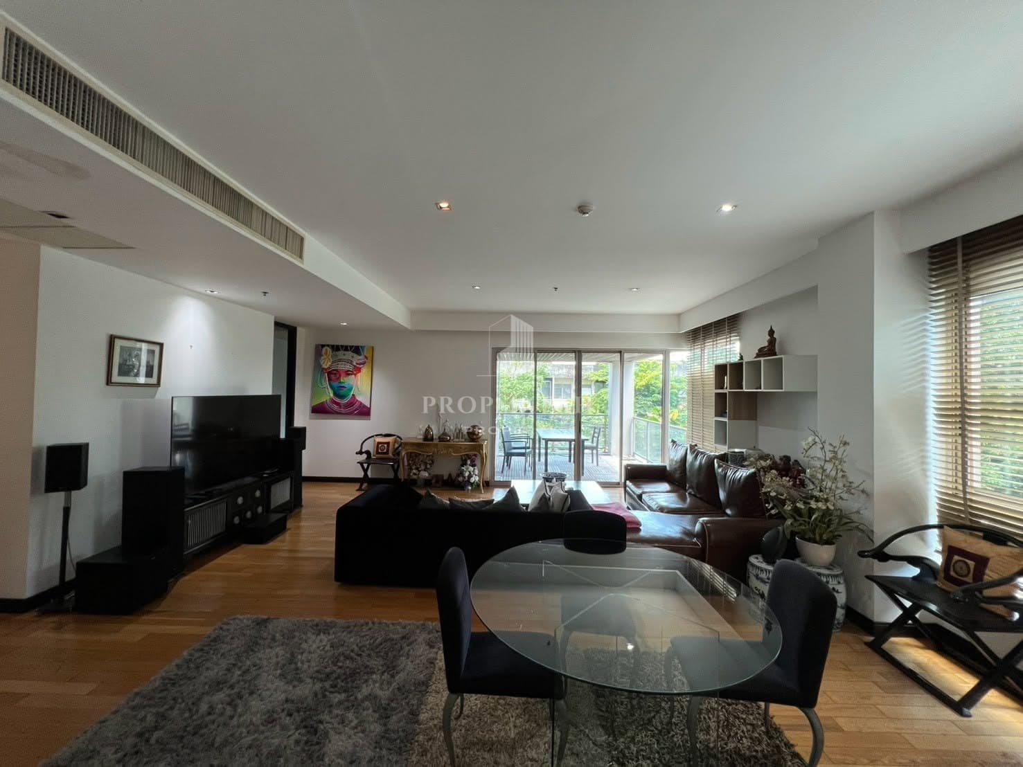The Lofts Yennakart photo 3