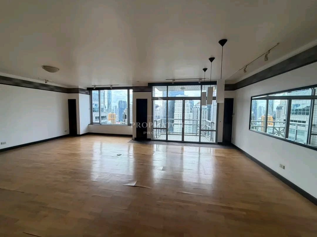 All Season Mansion