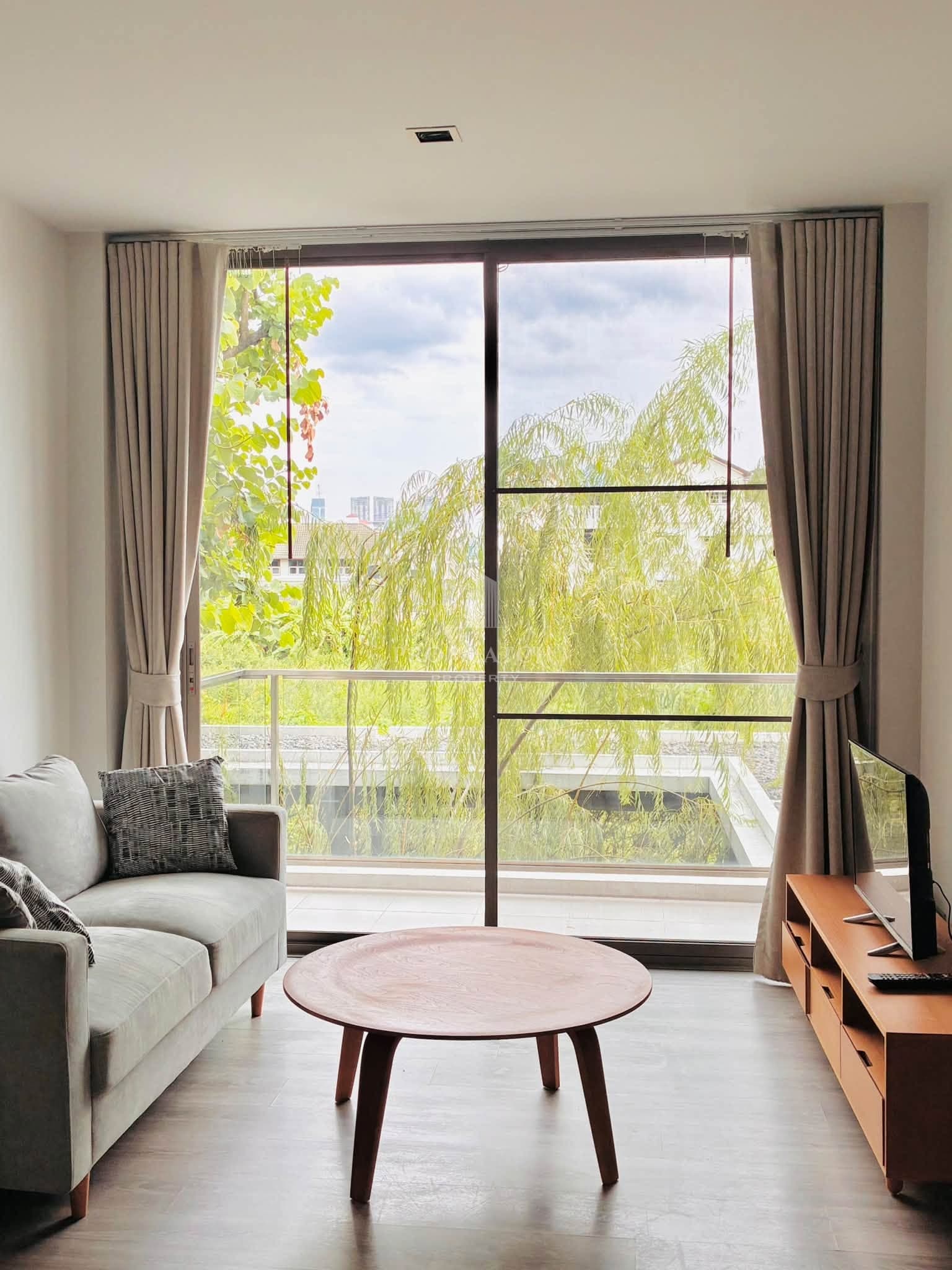 D-50 private apartment
