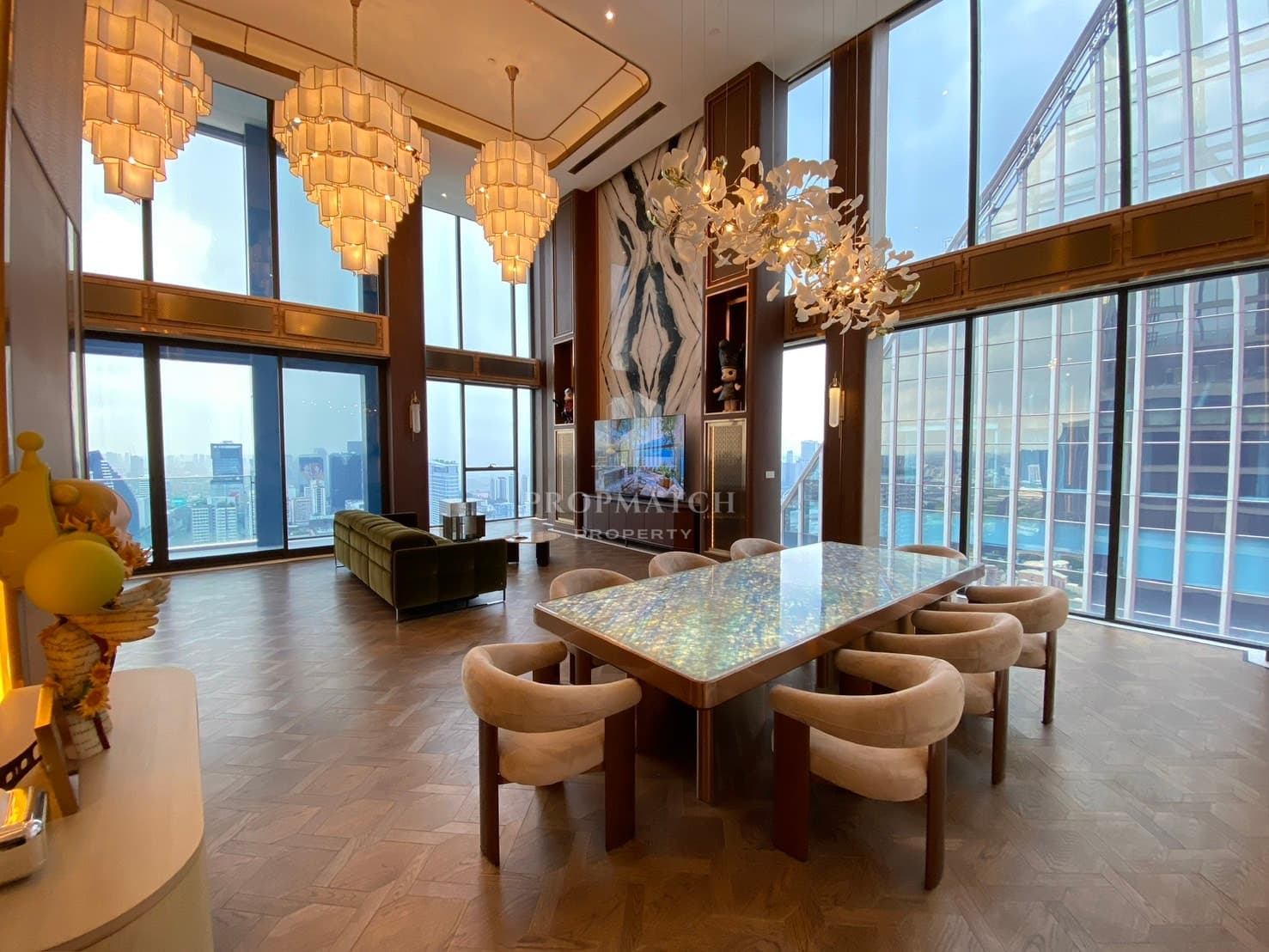 THE ESSE at SINGHA COMPLEX photo 2