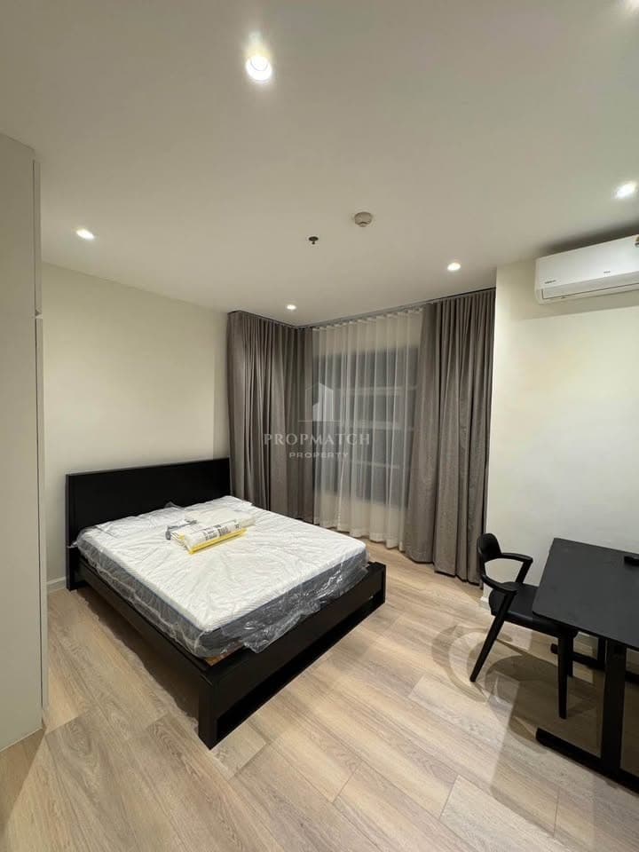 Baan Klang Krung Siam - Pathumwan photo 2