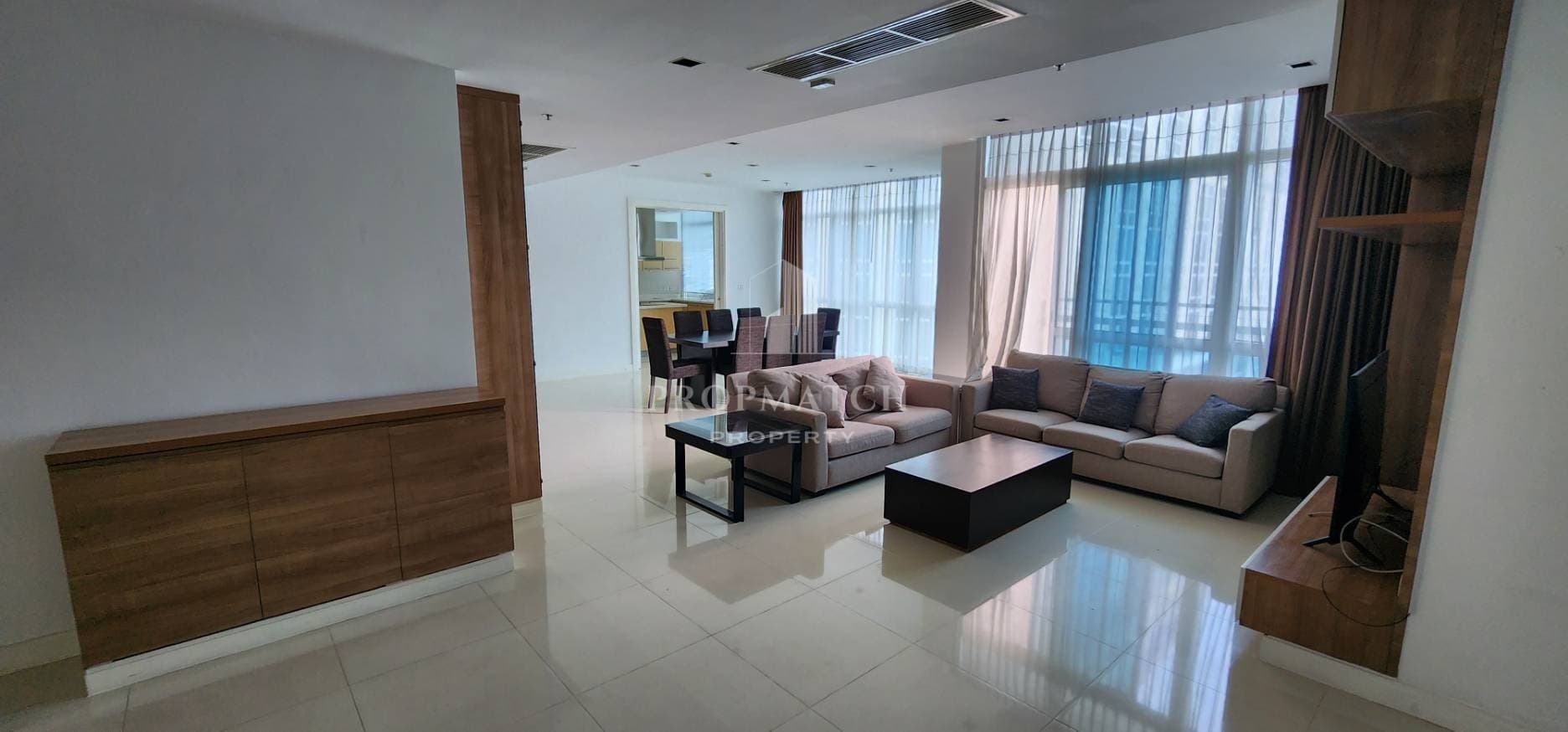 Athenee Residence photo 2