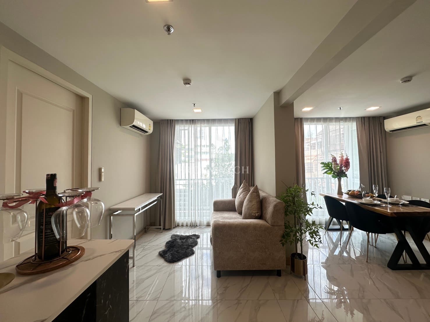 Bless Residence Ekkamai