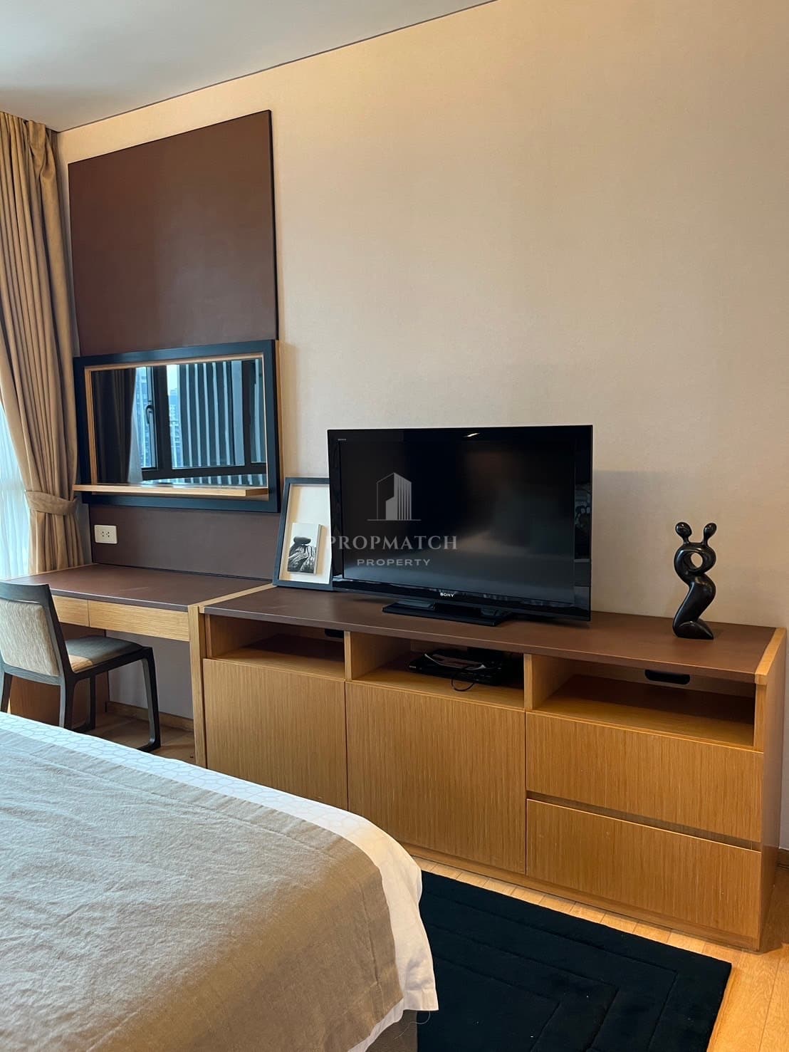 AEQUA Residence Sukhumvit 49 photo 3