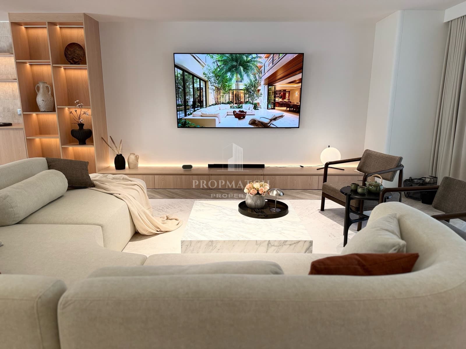 Supalai Place Sukhumvit 39