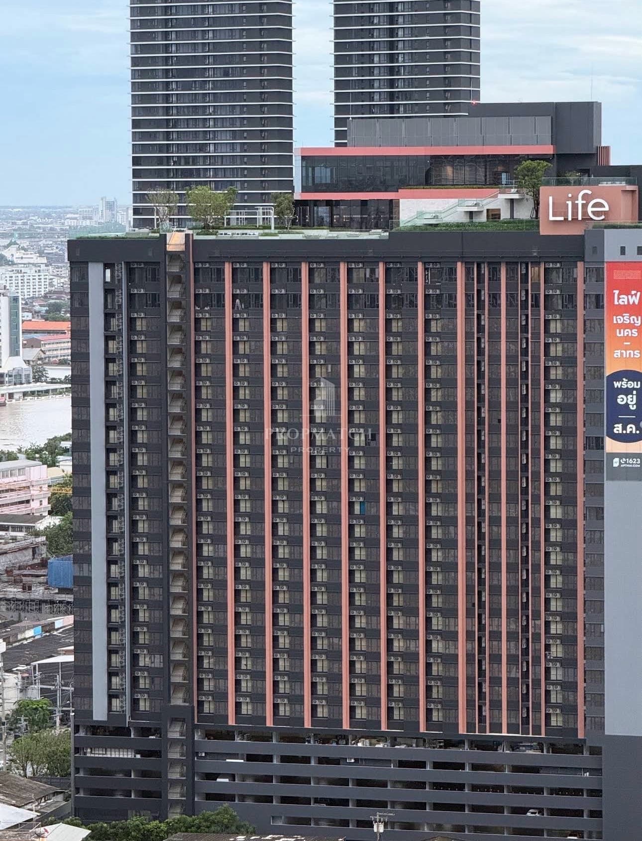 Life Charoennakorn - Sathorn photo 2