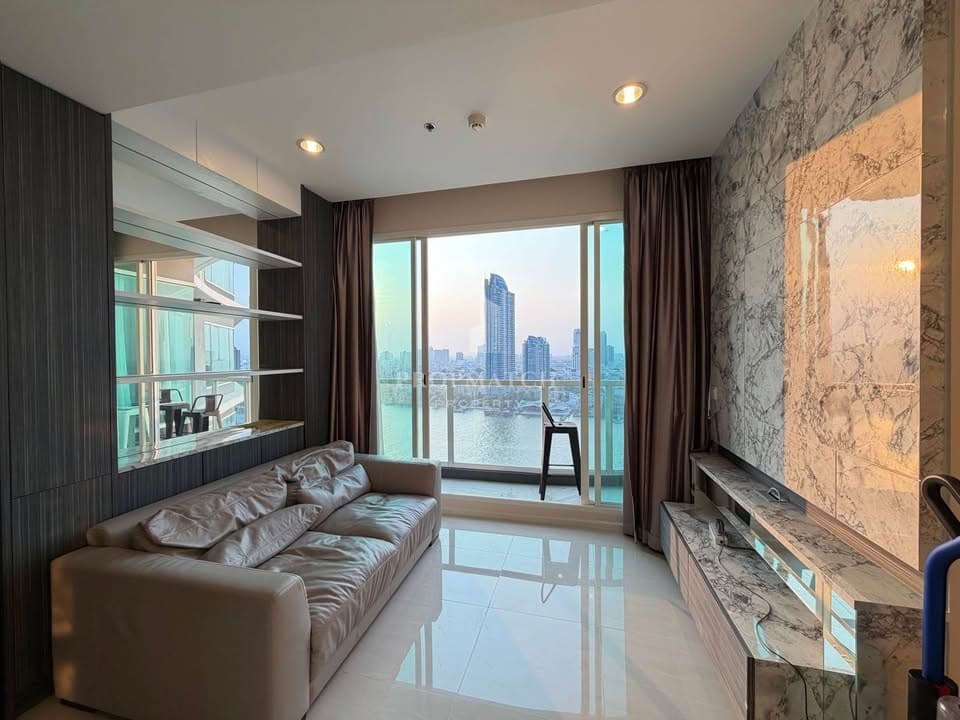 Menam Residences