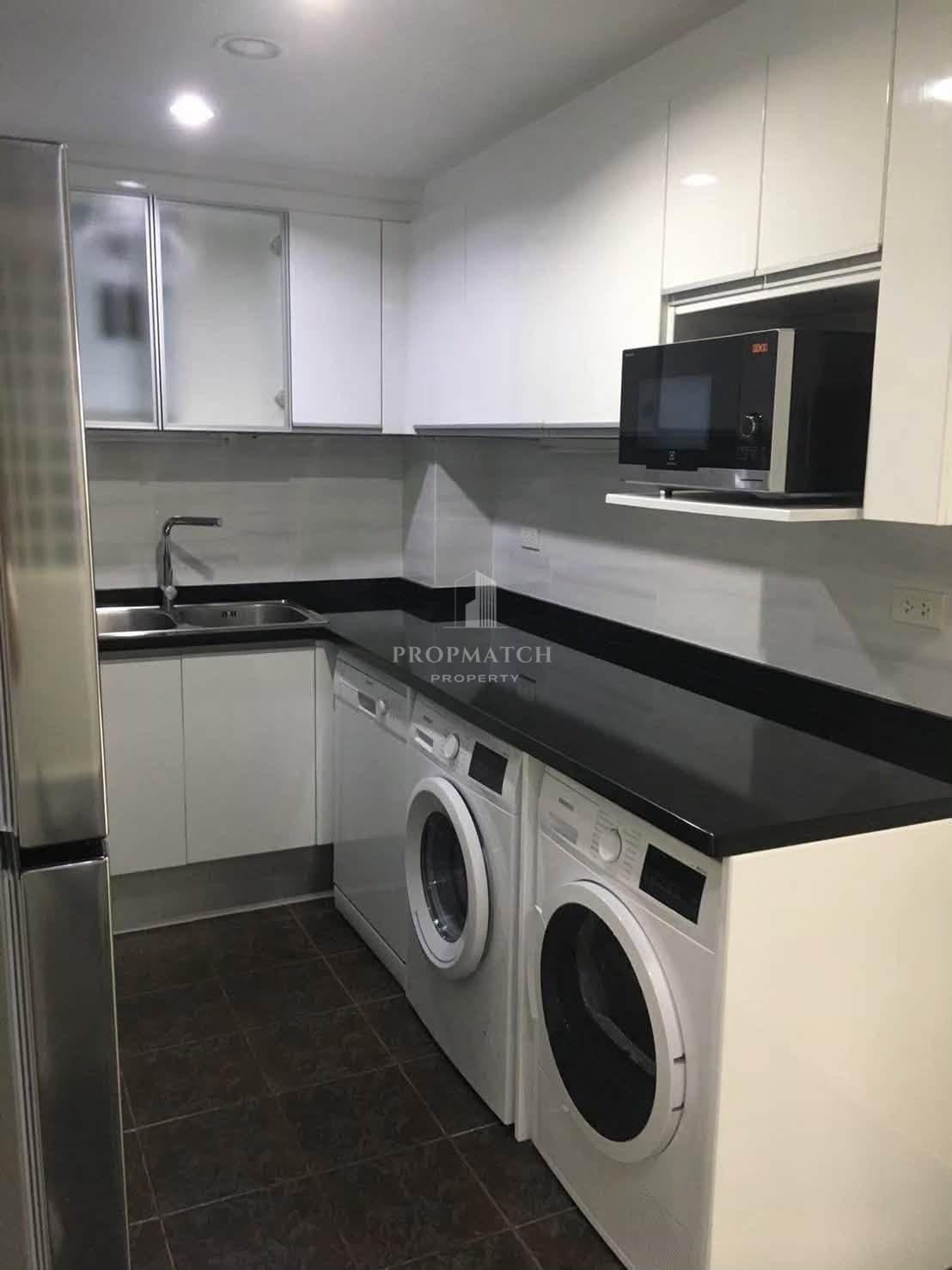 Monterey Place Condo Sukhumvit 16 photo 2