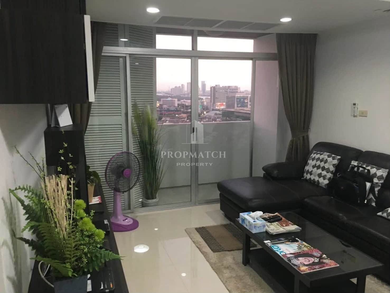 Monterey Place Condo Sukhumvit 16