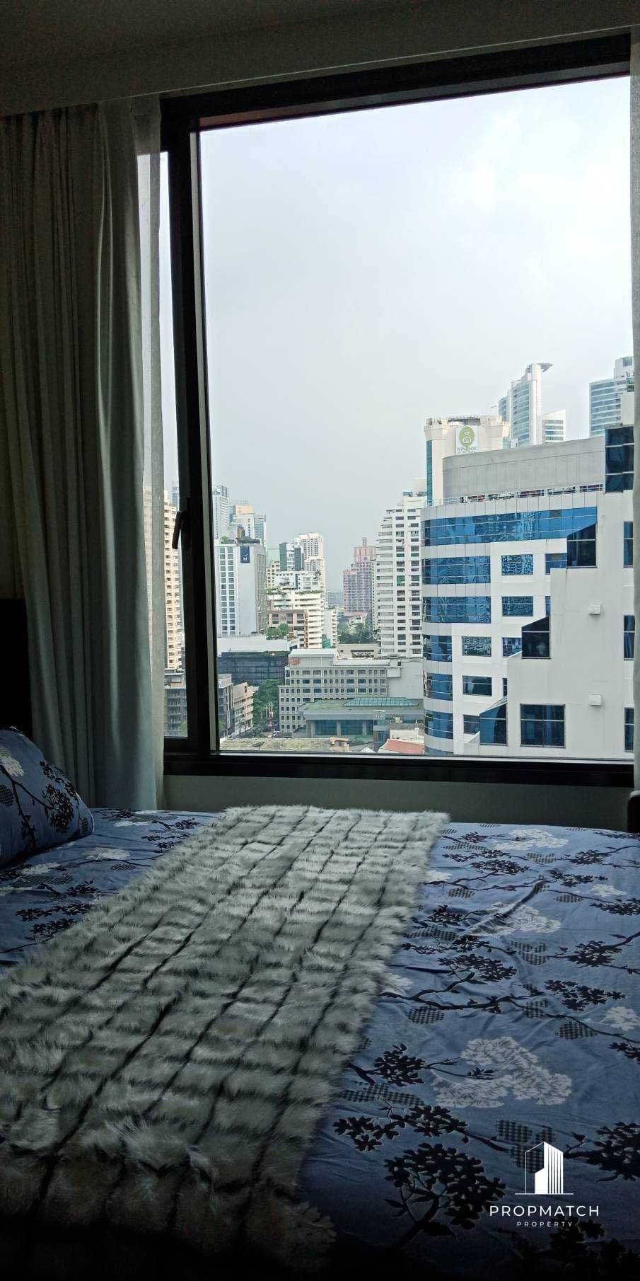 Edge Sukhumvit 23