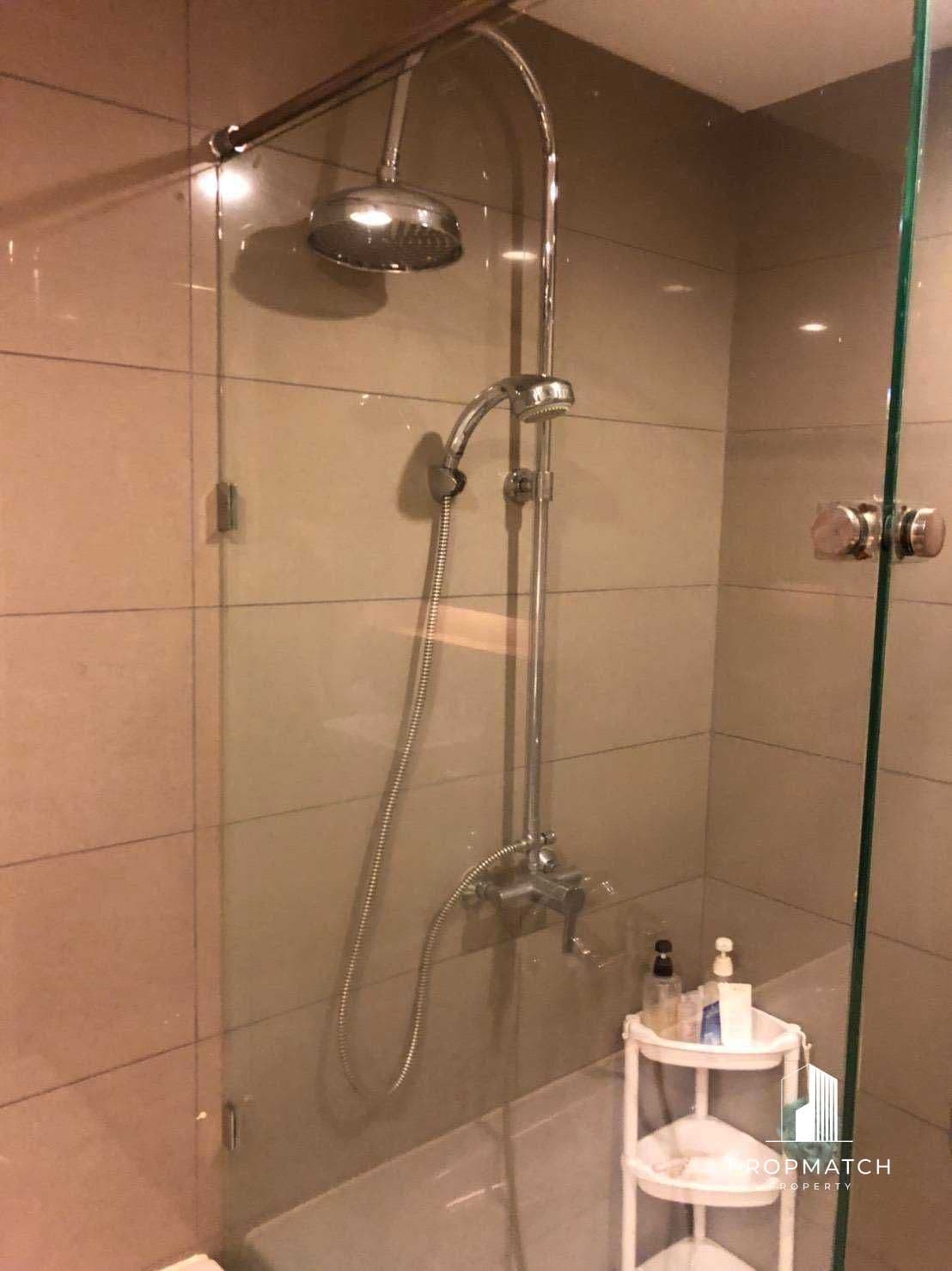 15 Sukhumvit Residence
