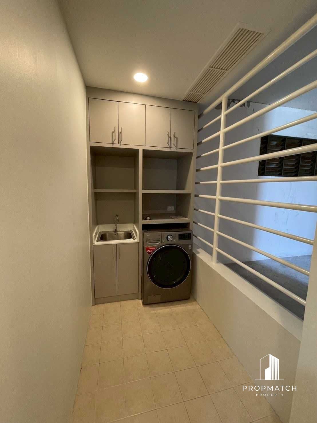 The Empire Place Sathorn