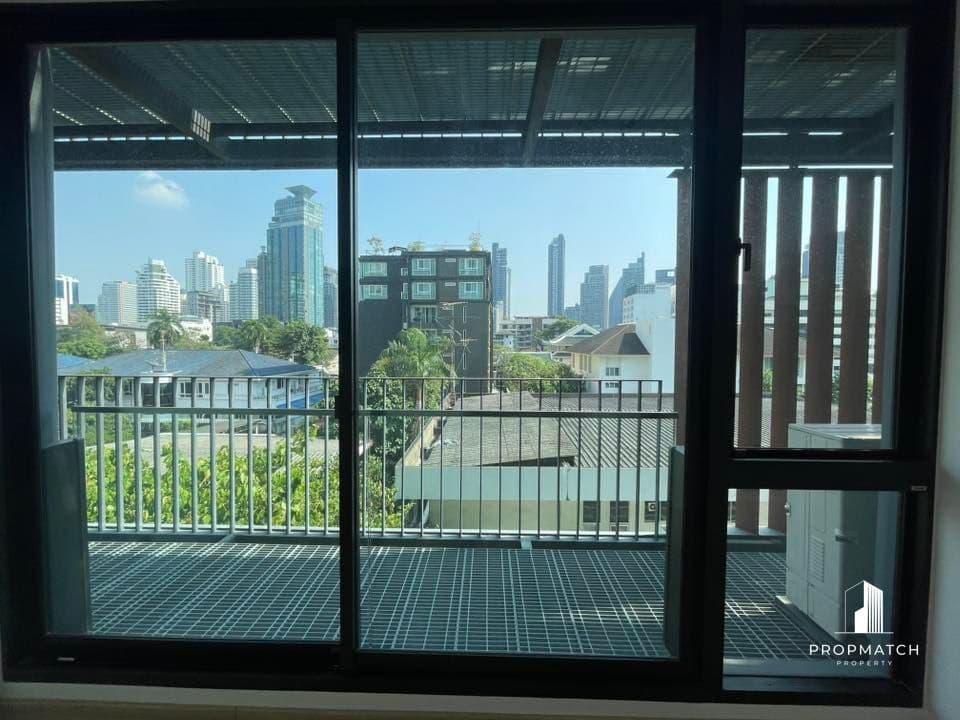Chalermnit Art De Maison Sukhumvit 53