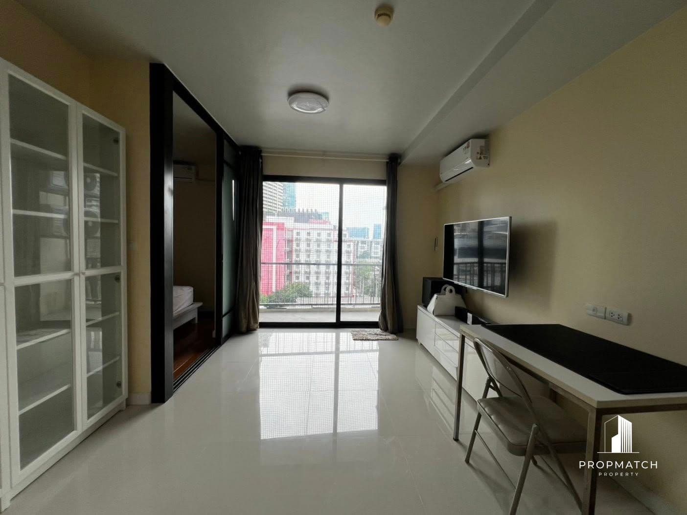 Le Cote’ Sukhumvit 14
