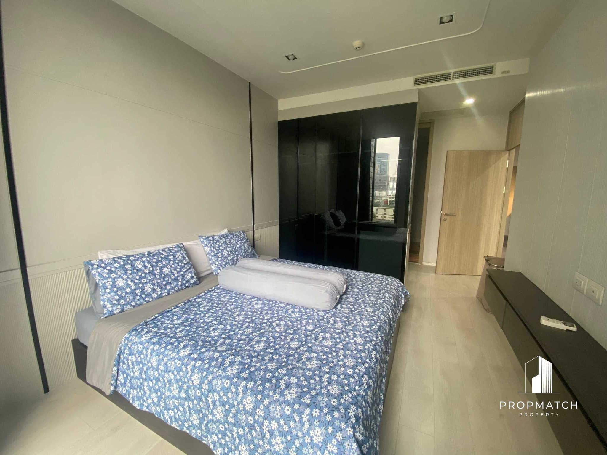 Noble Ploenchit