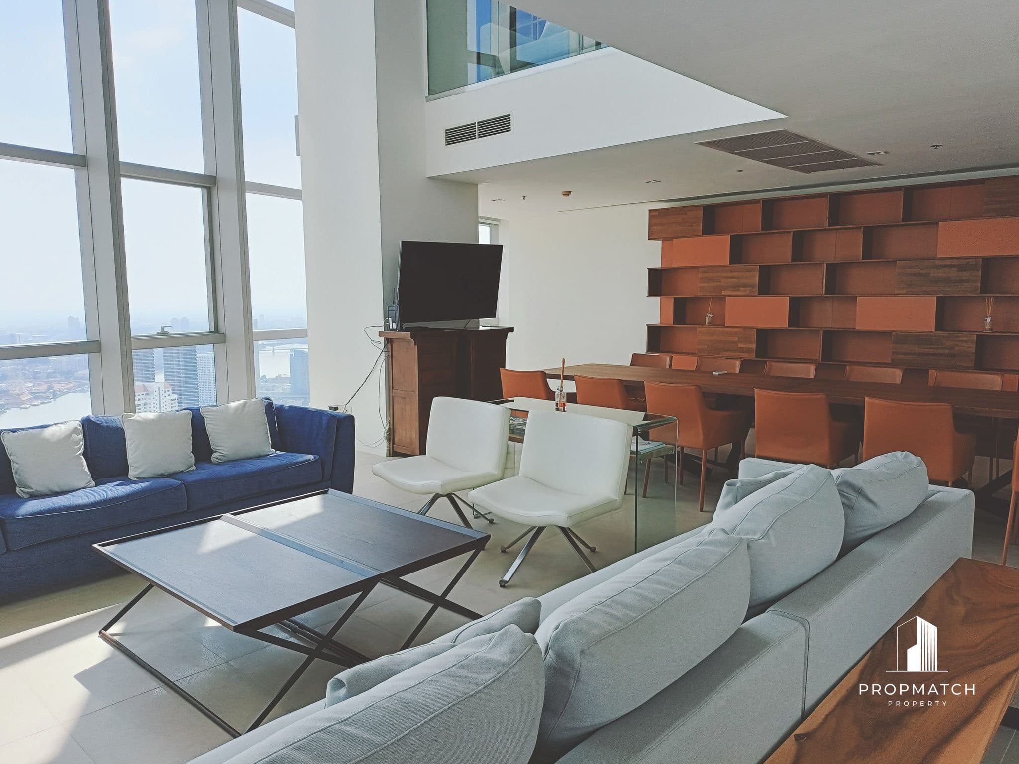 The River Condominium photo 3