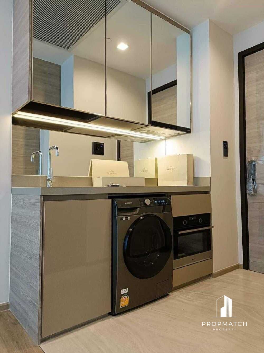 The Crest Park Residences photo 2