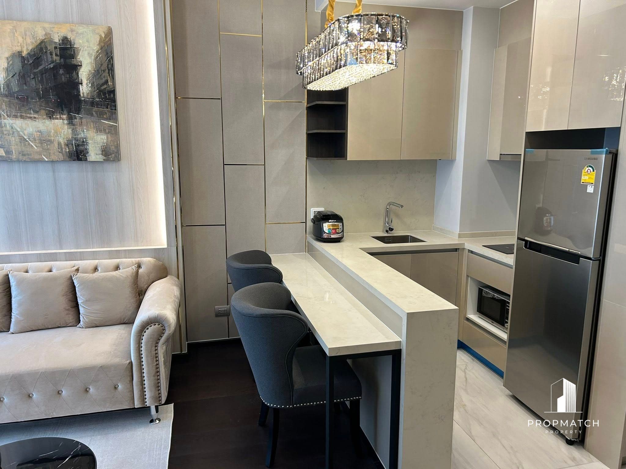 LAVIQ Sukhumvit 57