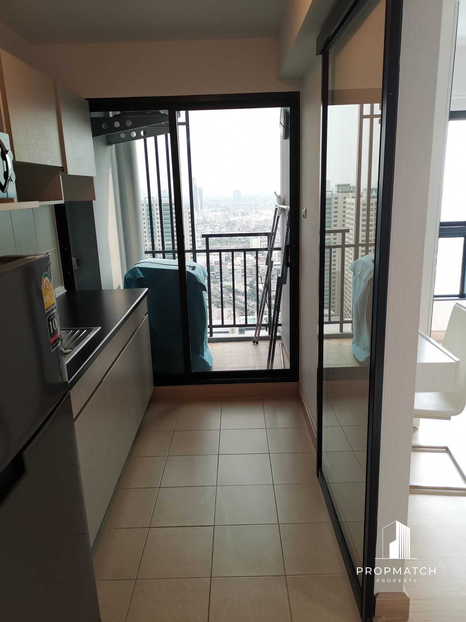 Supalai Loft @Talat Phlu Station