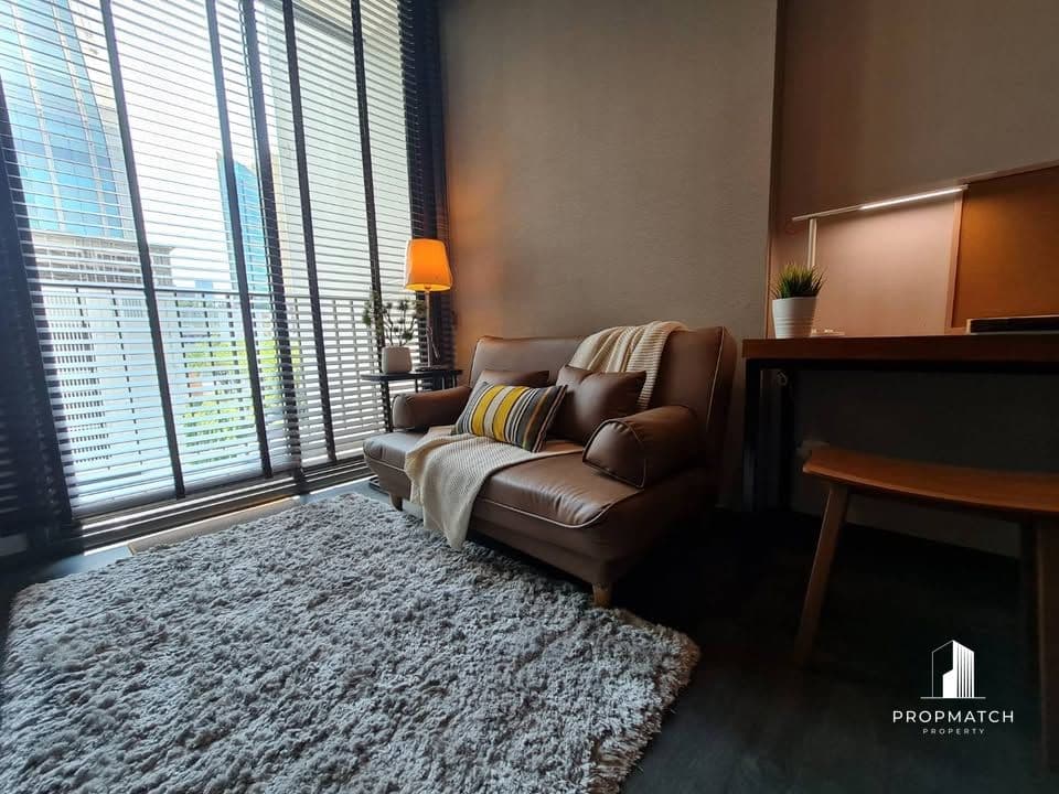 Edge Sukhumvit 23