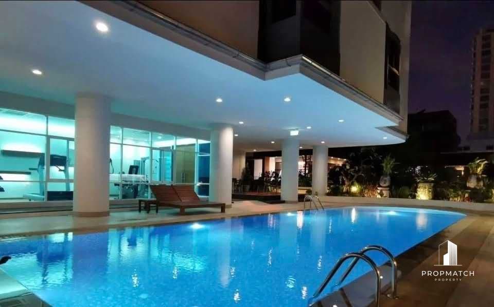 Sithakarn Condominium