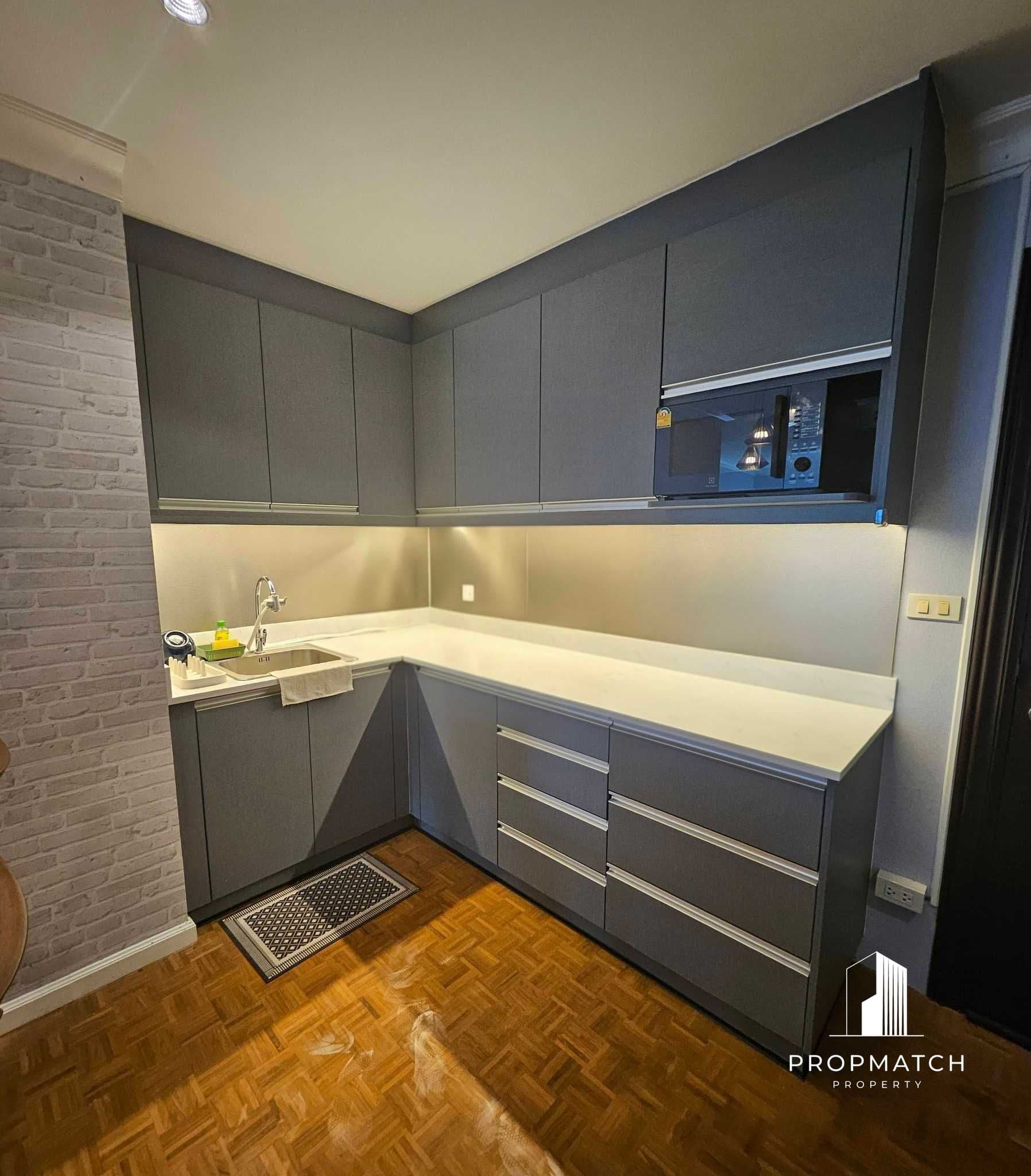 Silom Suite