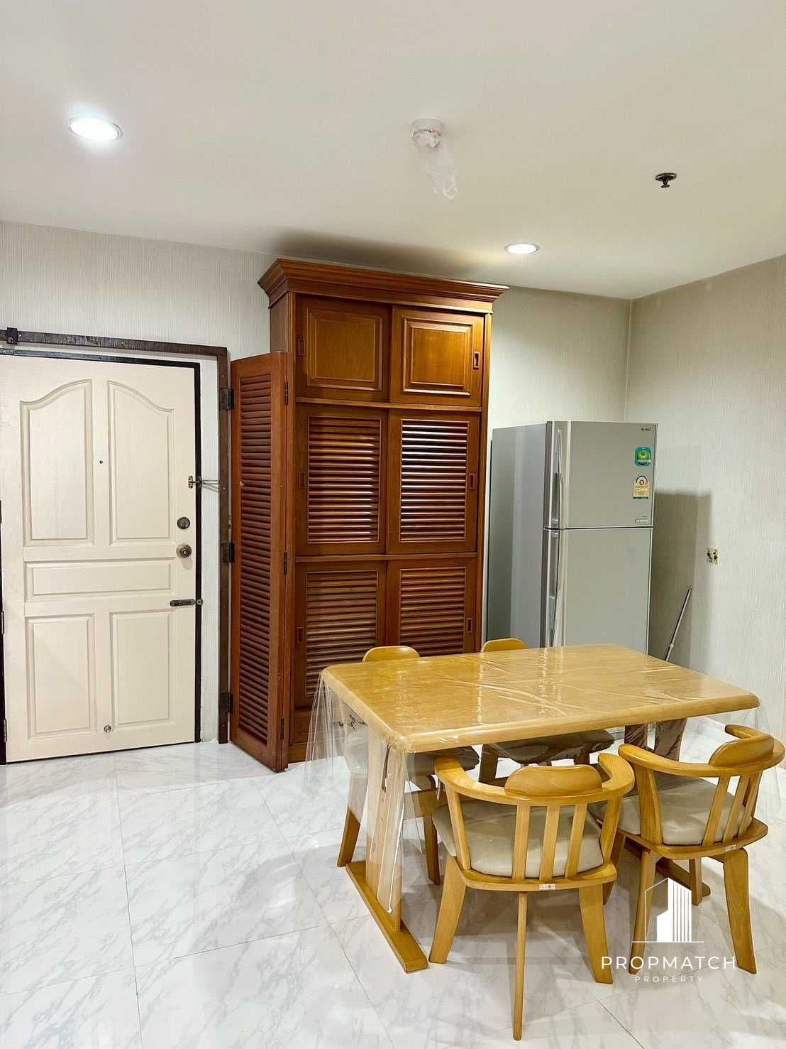 Pathumwan Resort