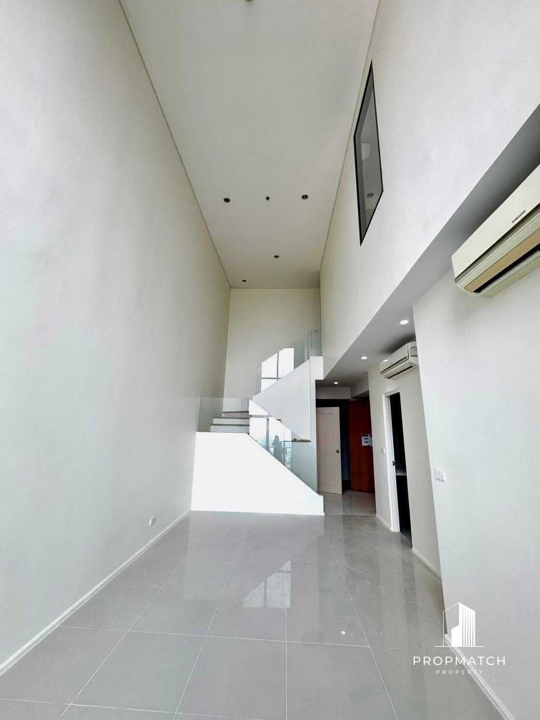 Villa Asoke photo 2