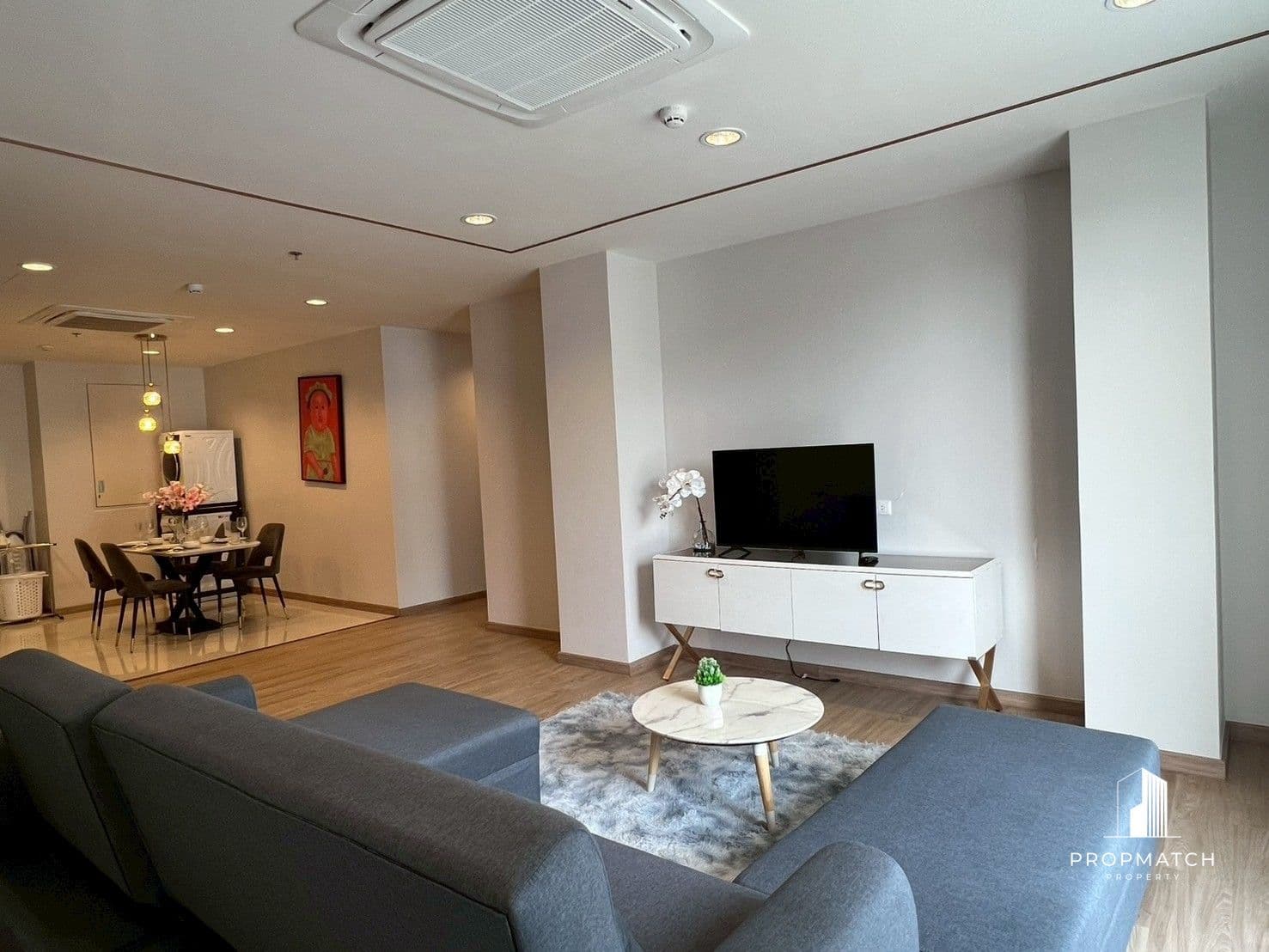 Sathorn 111 (Services Apartment)
